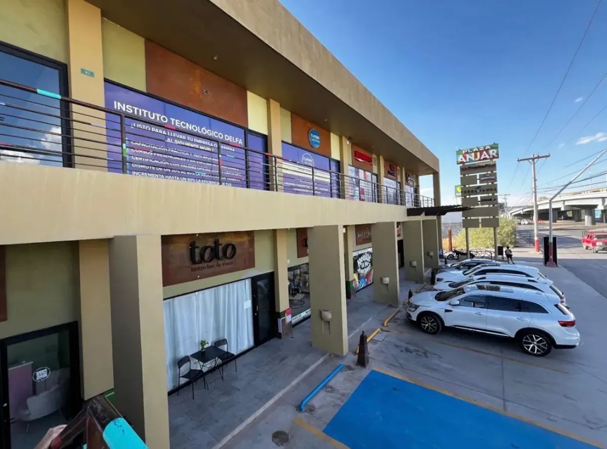 Local Comercial Spot2