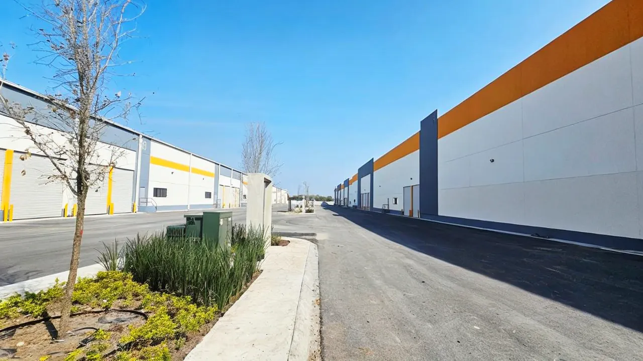 Industrial Spot2