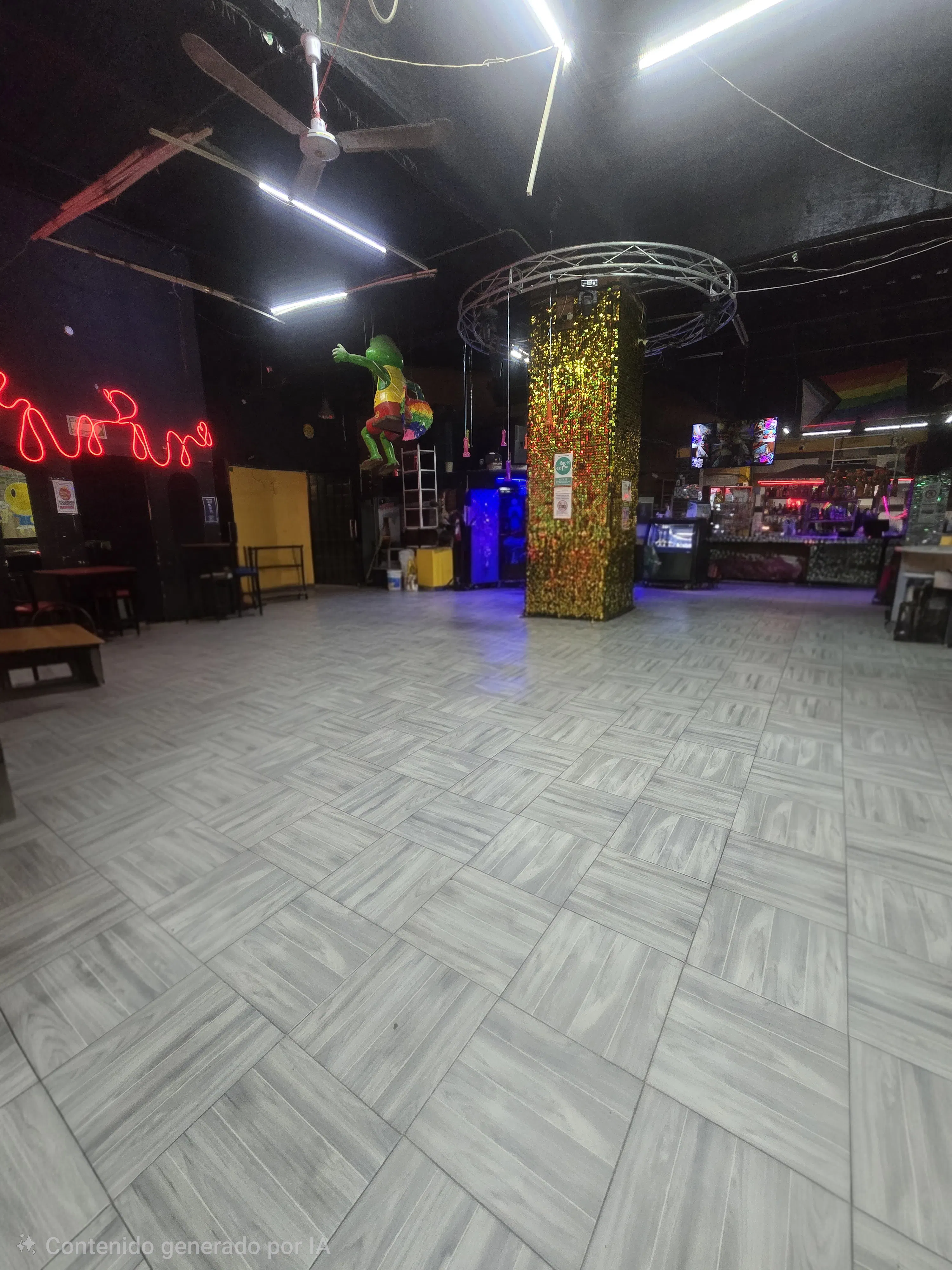 Local Comercial Spot2