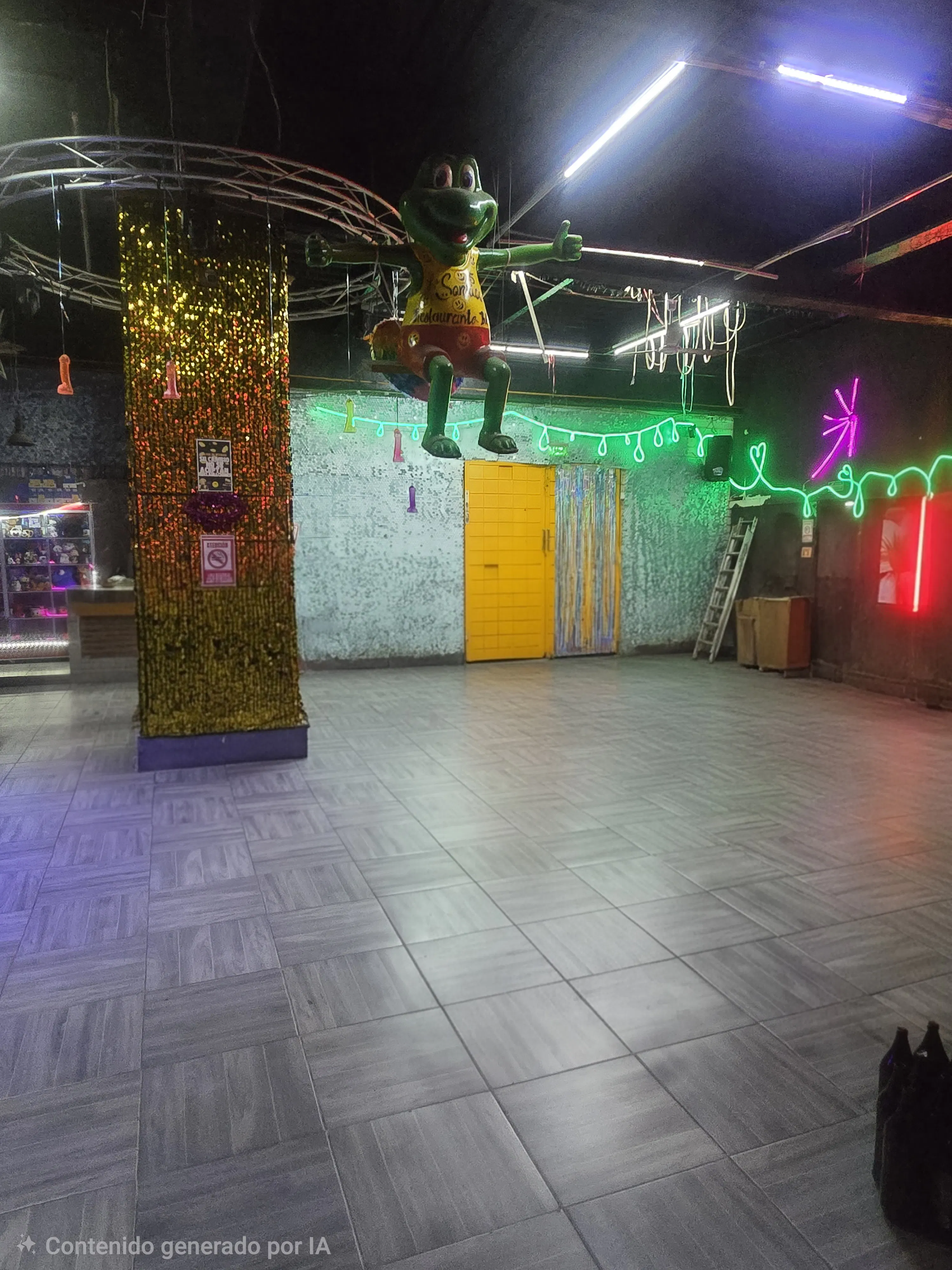 Local Comercial Spot2
