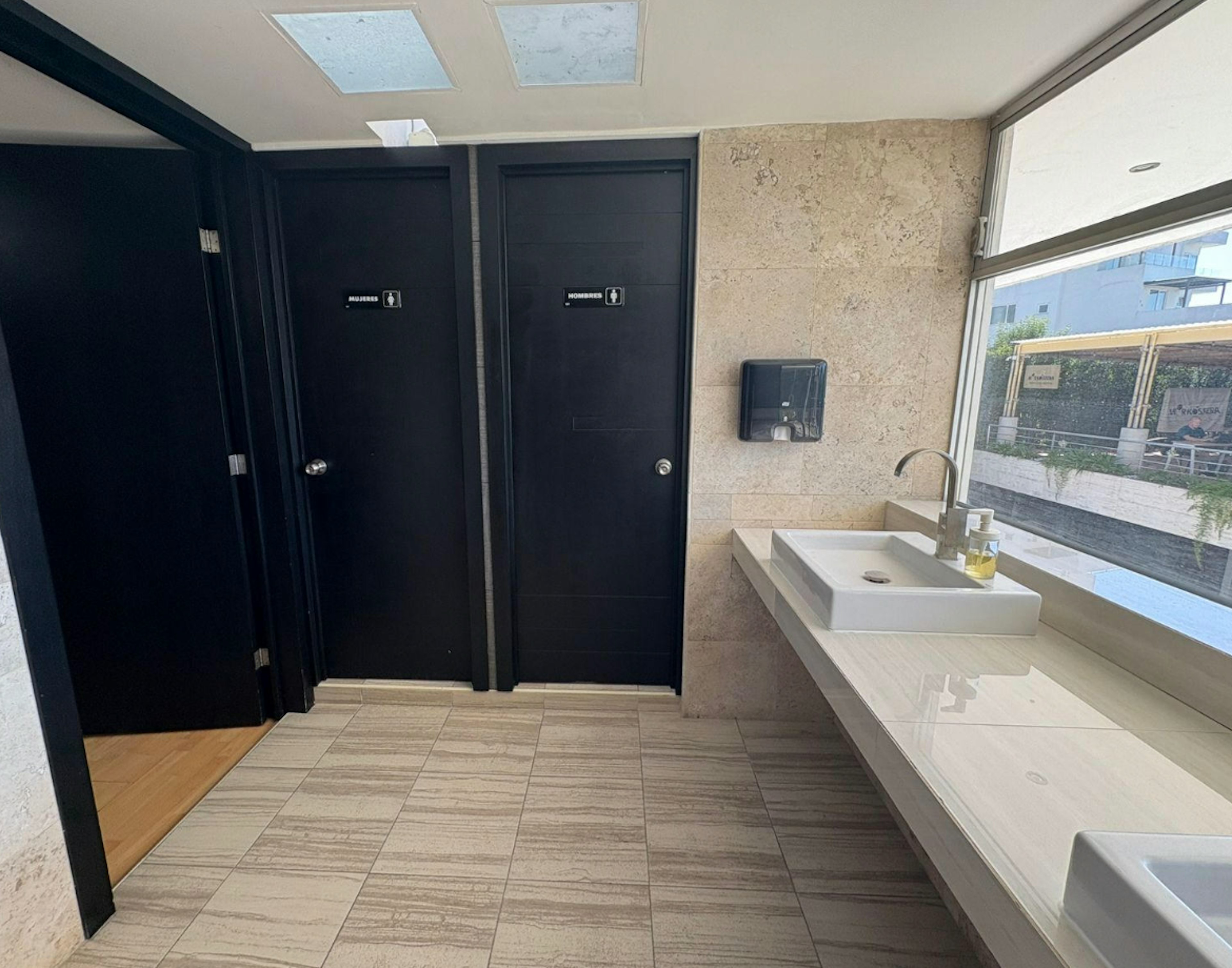 Planta Baj + Cocina, Baño-photo