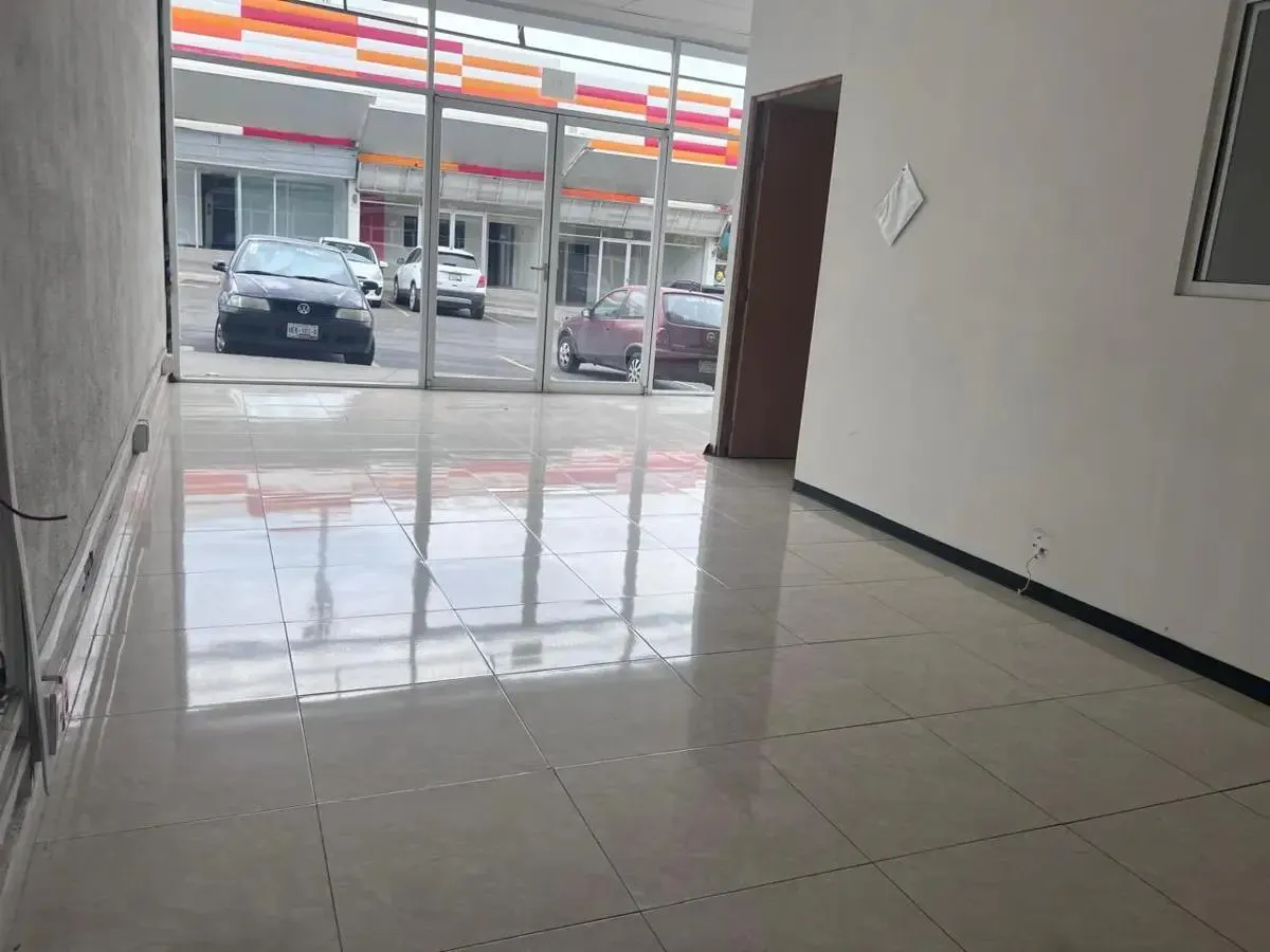 Local Comercial Spot2