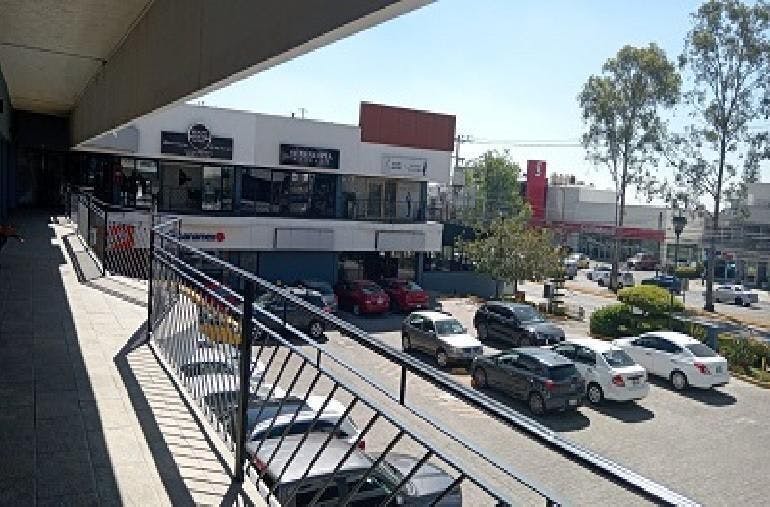 Local Comercial Spot2