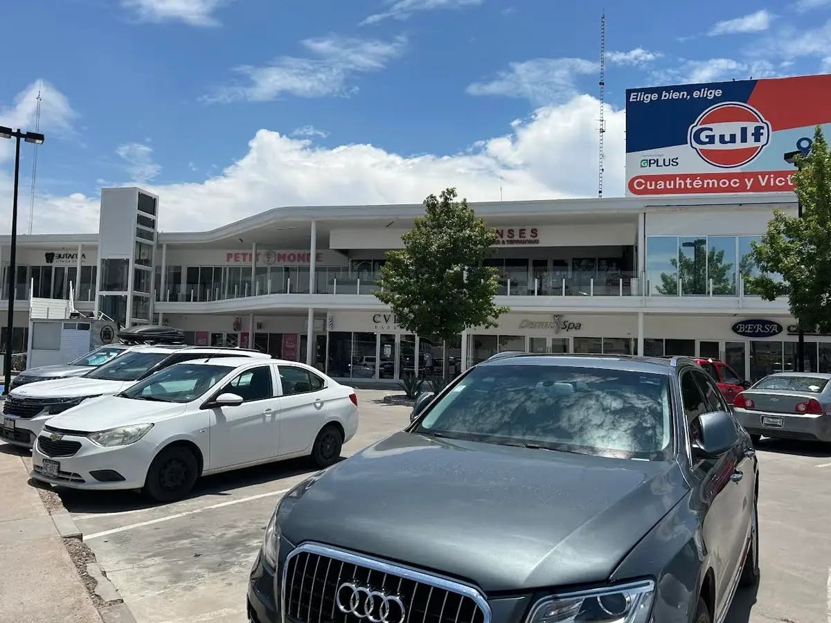 Local Comercial Spot2