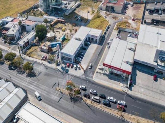 Local Comercial Spot2