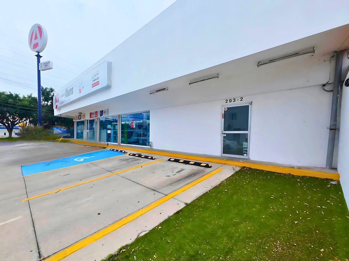 Local Comercial Spot2