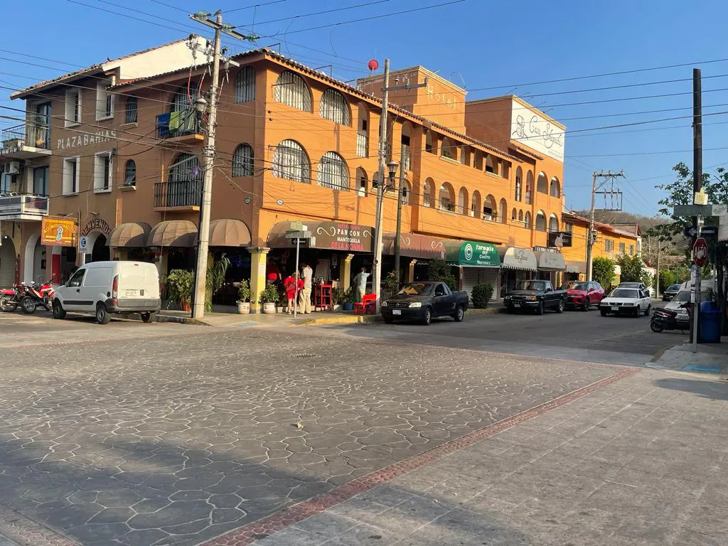 Local Comercial Spot2
