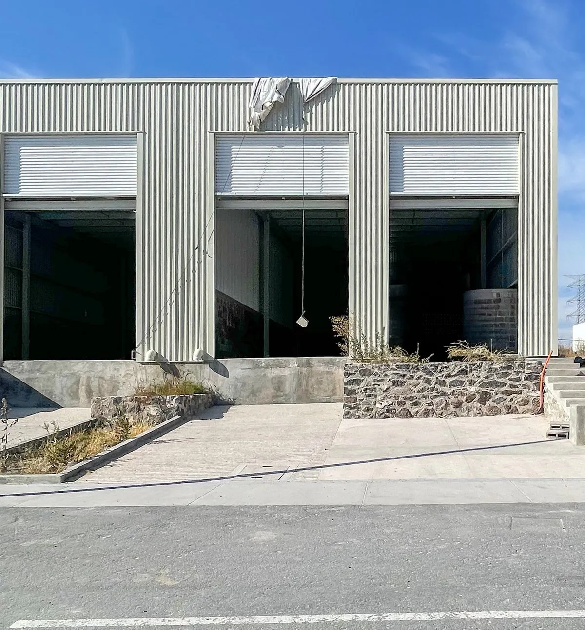 Industrial Spot2