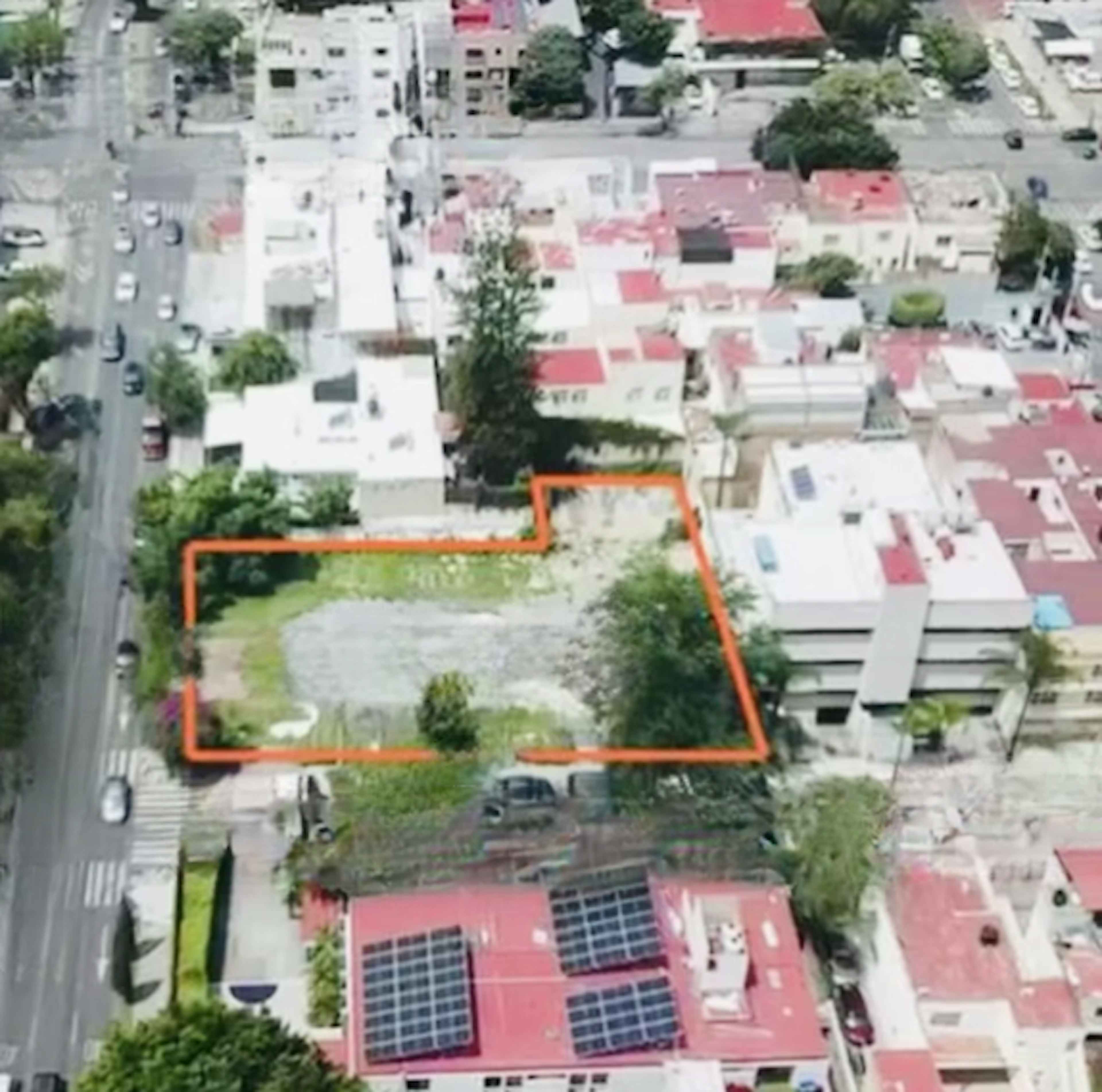 Calle Bernardo De Balbuena 99