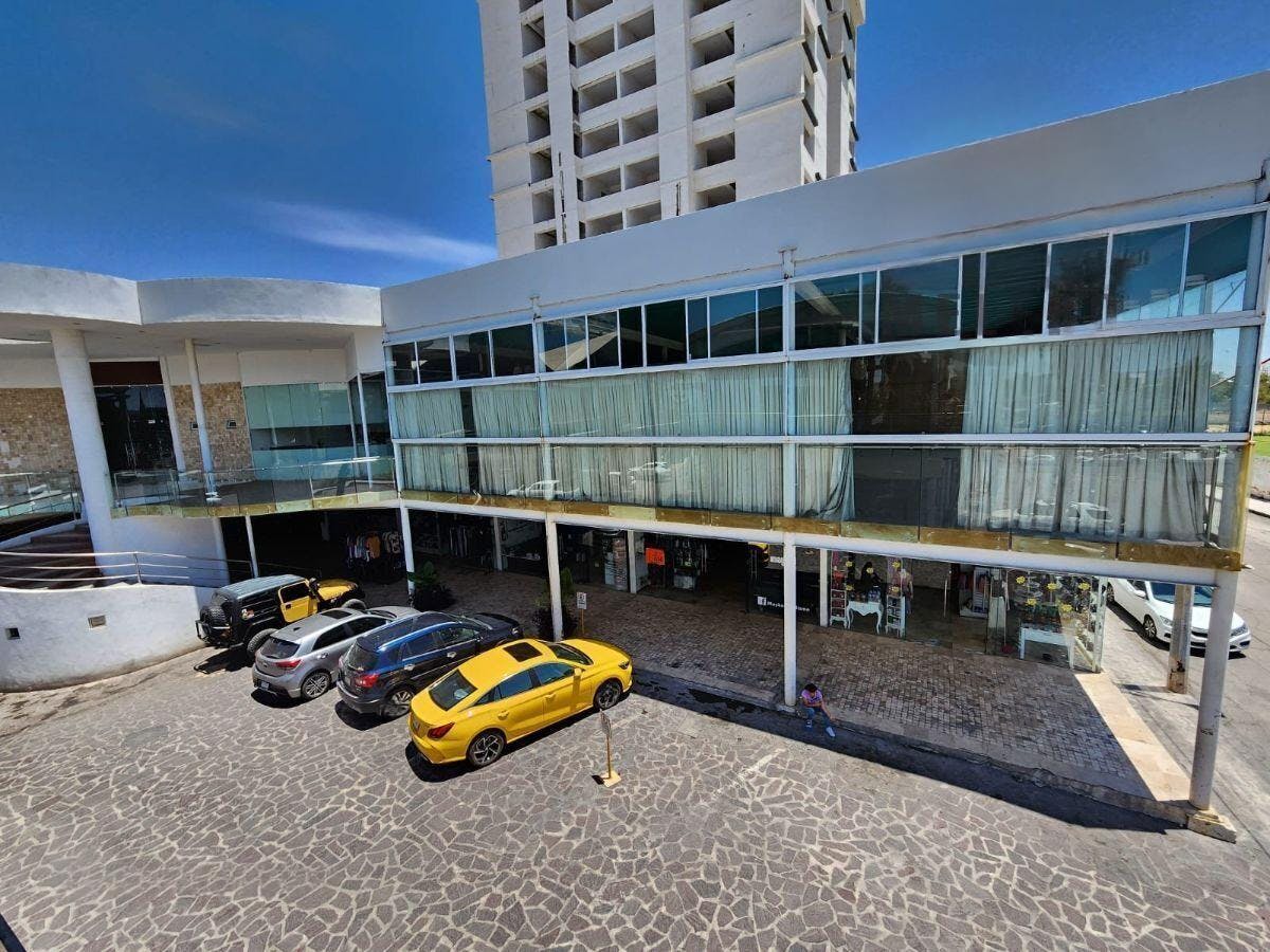 Local Comercial Spot2