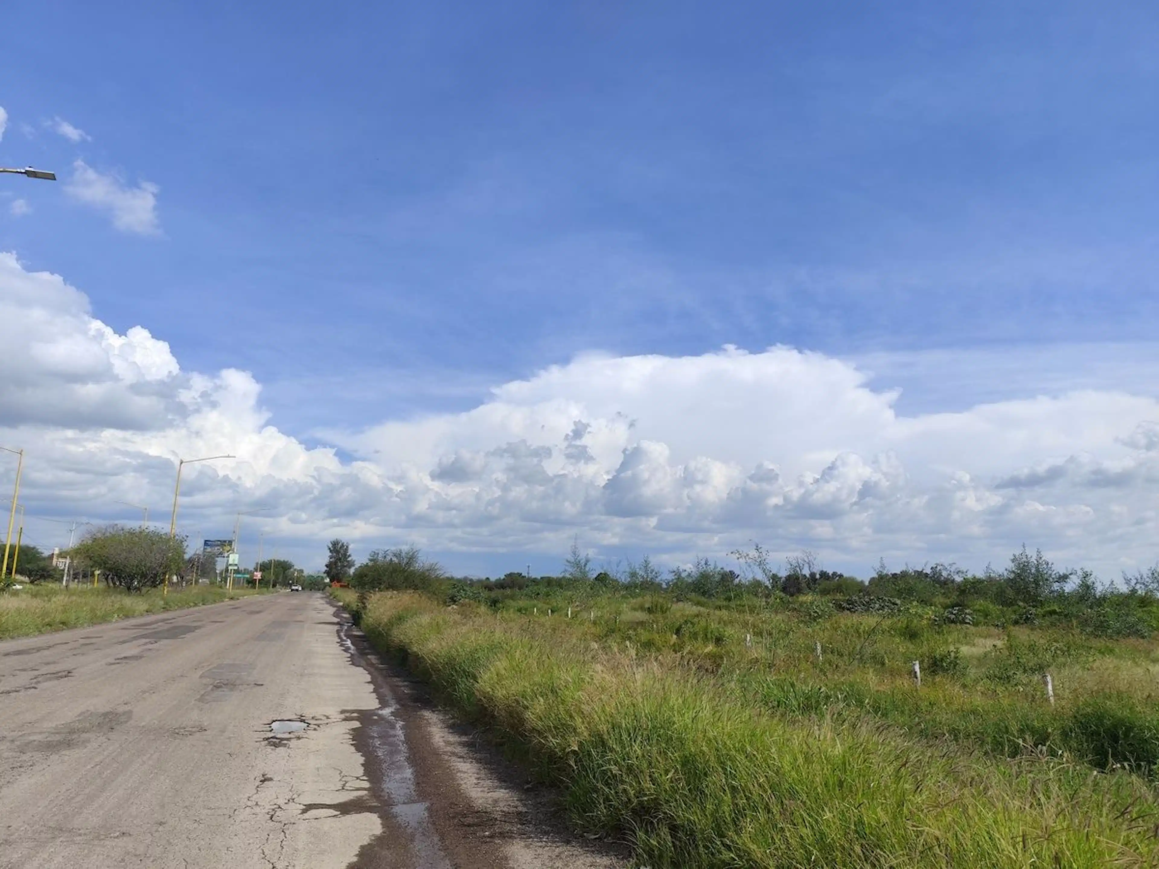 Se Vende Terreno Mixto Al Poniente