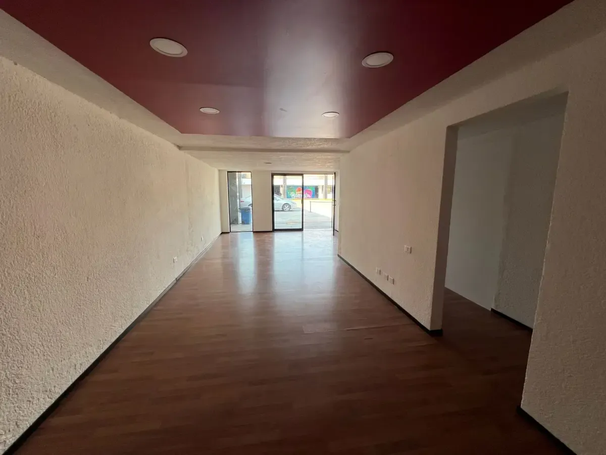 Local Comercial Spot2