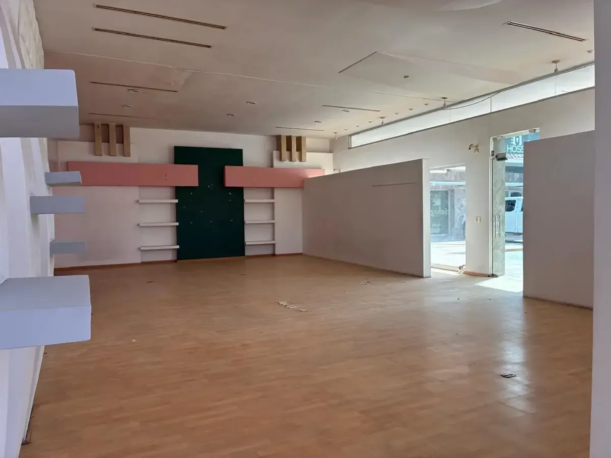 Local Comercial Spot2