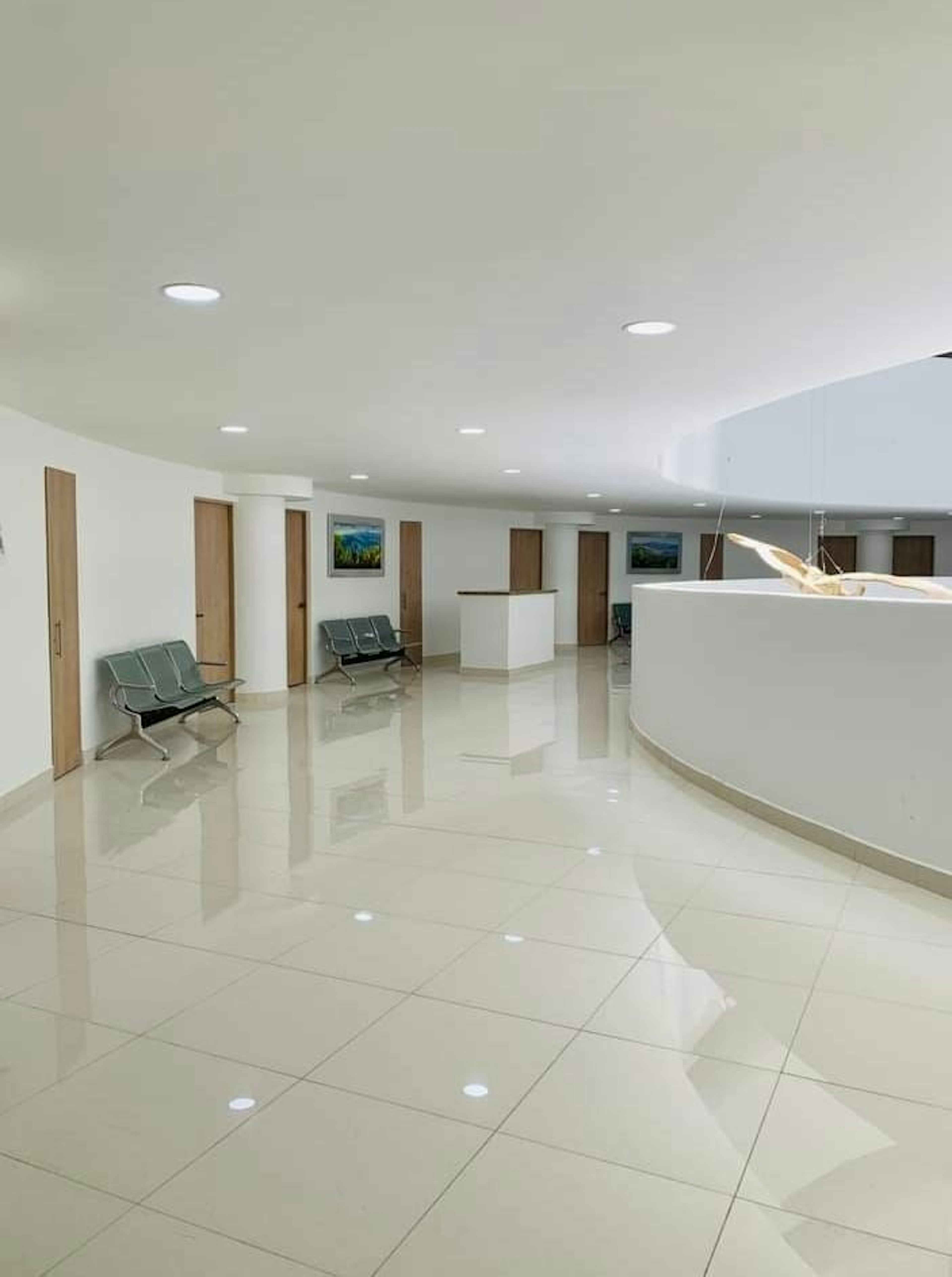 Anillo Via Fray Junipero Serra 3006