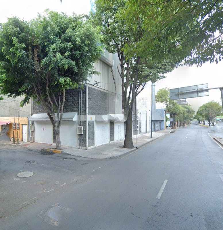 Local Comercial Spot2