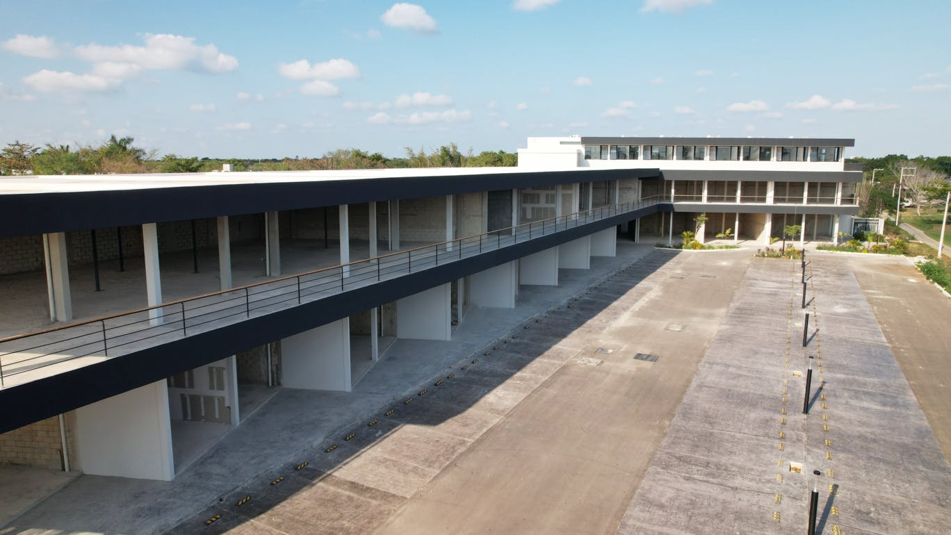 Local Comercial Spot2