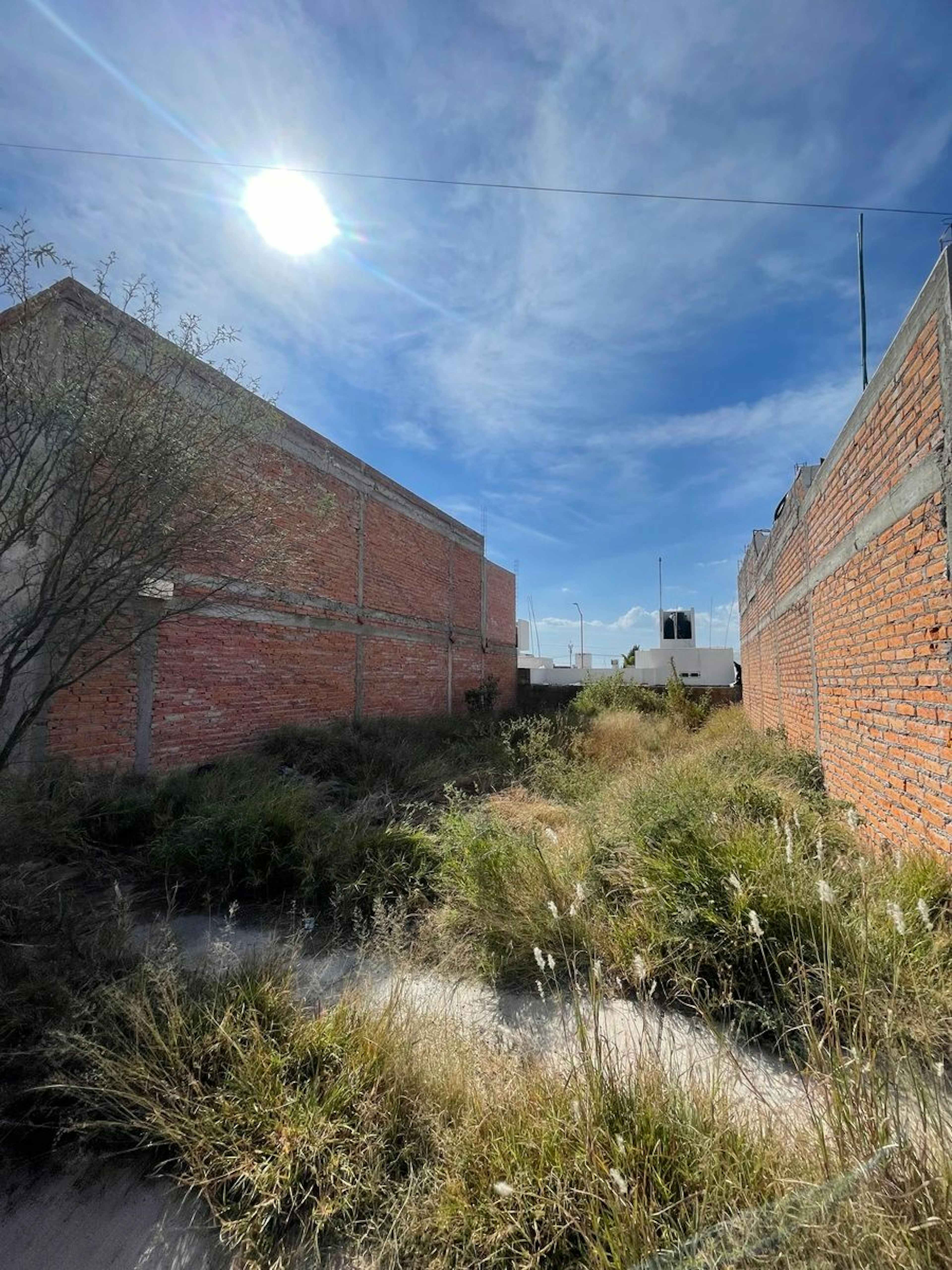 Se Vende Terreno En Conjunto Los Naranjos (nte Ags)