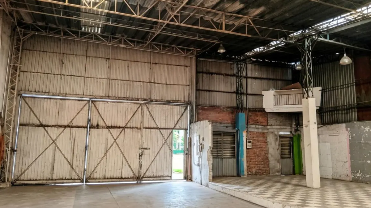 Industrial Spot2