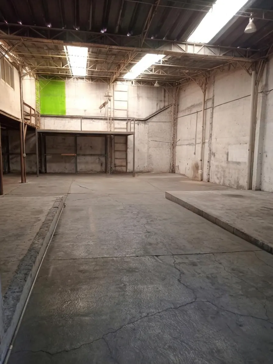 Industrial Spot2