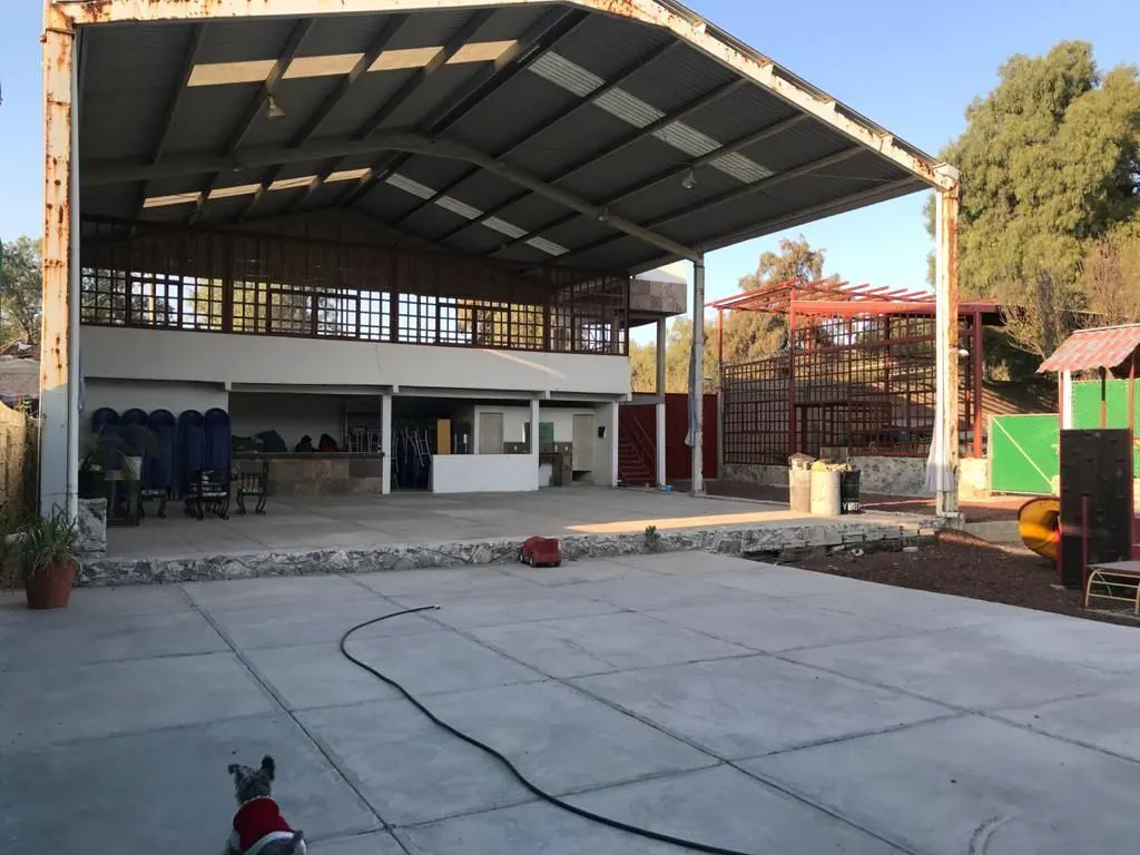 Local Comercial Spot2