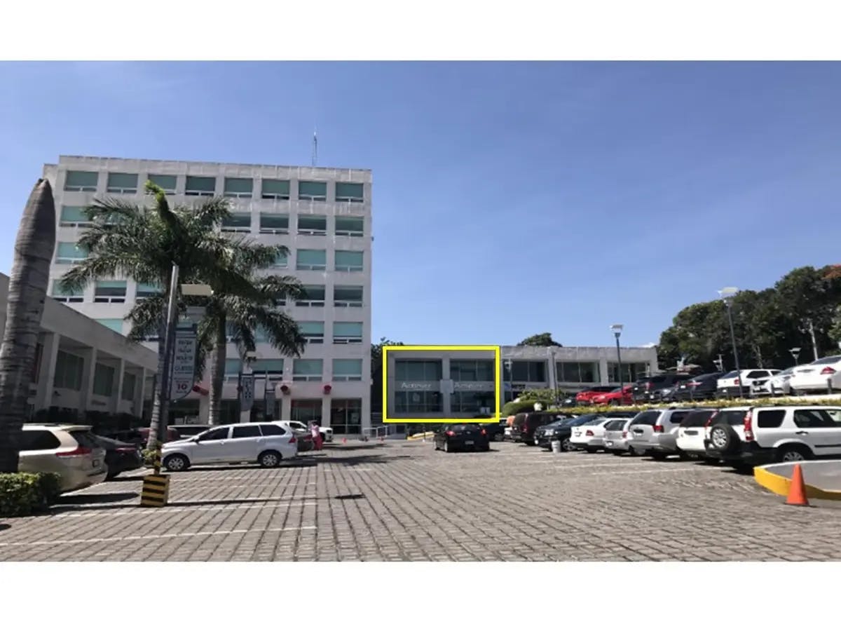 Local Comercial Spot2