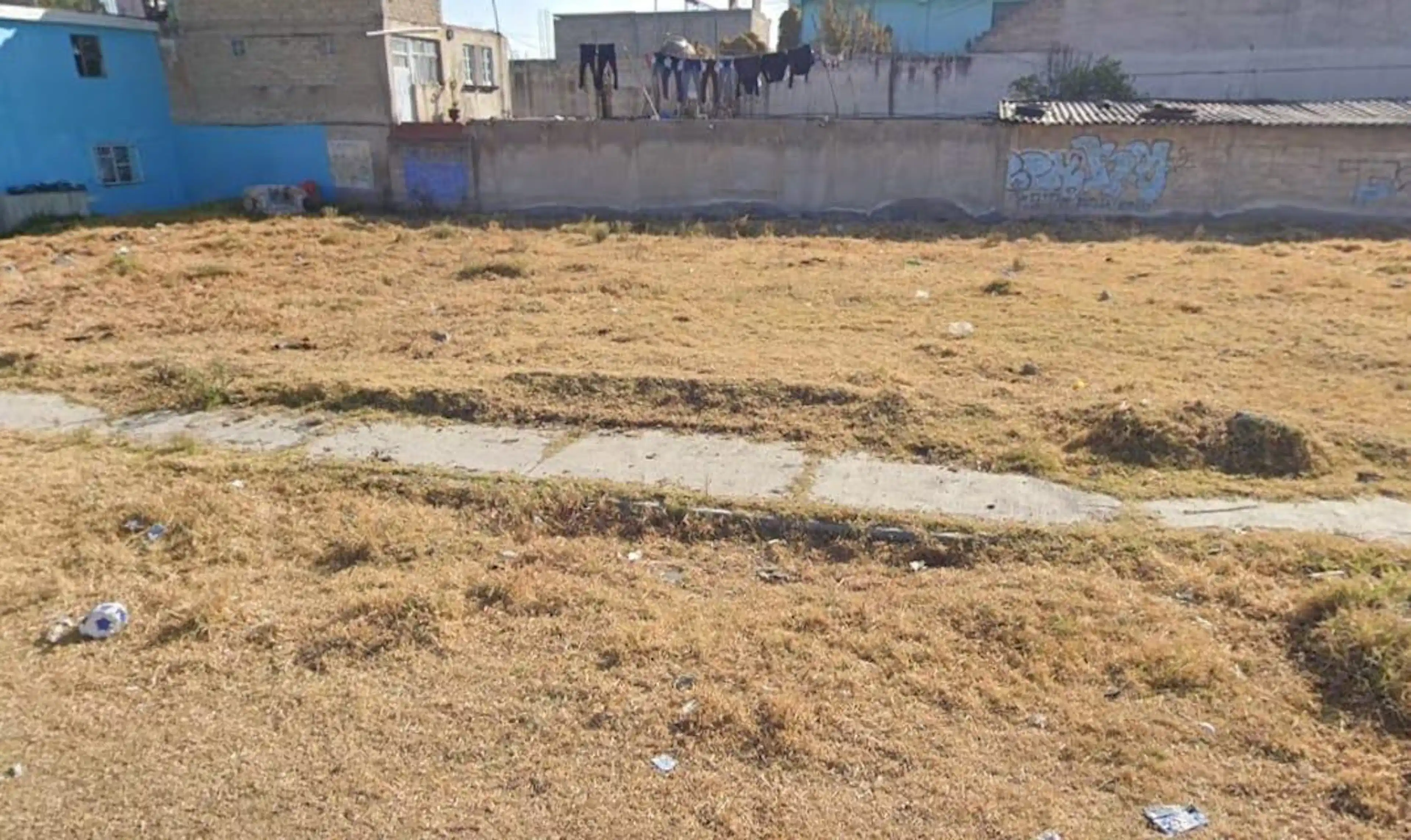 Terreno En Venta A 50 Metros De Las Torres, Santa A. Tlapaltitlan