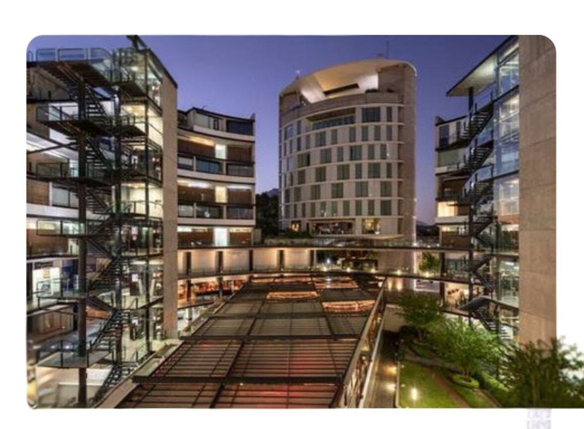 Local Comercial Spot2