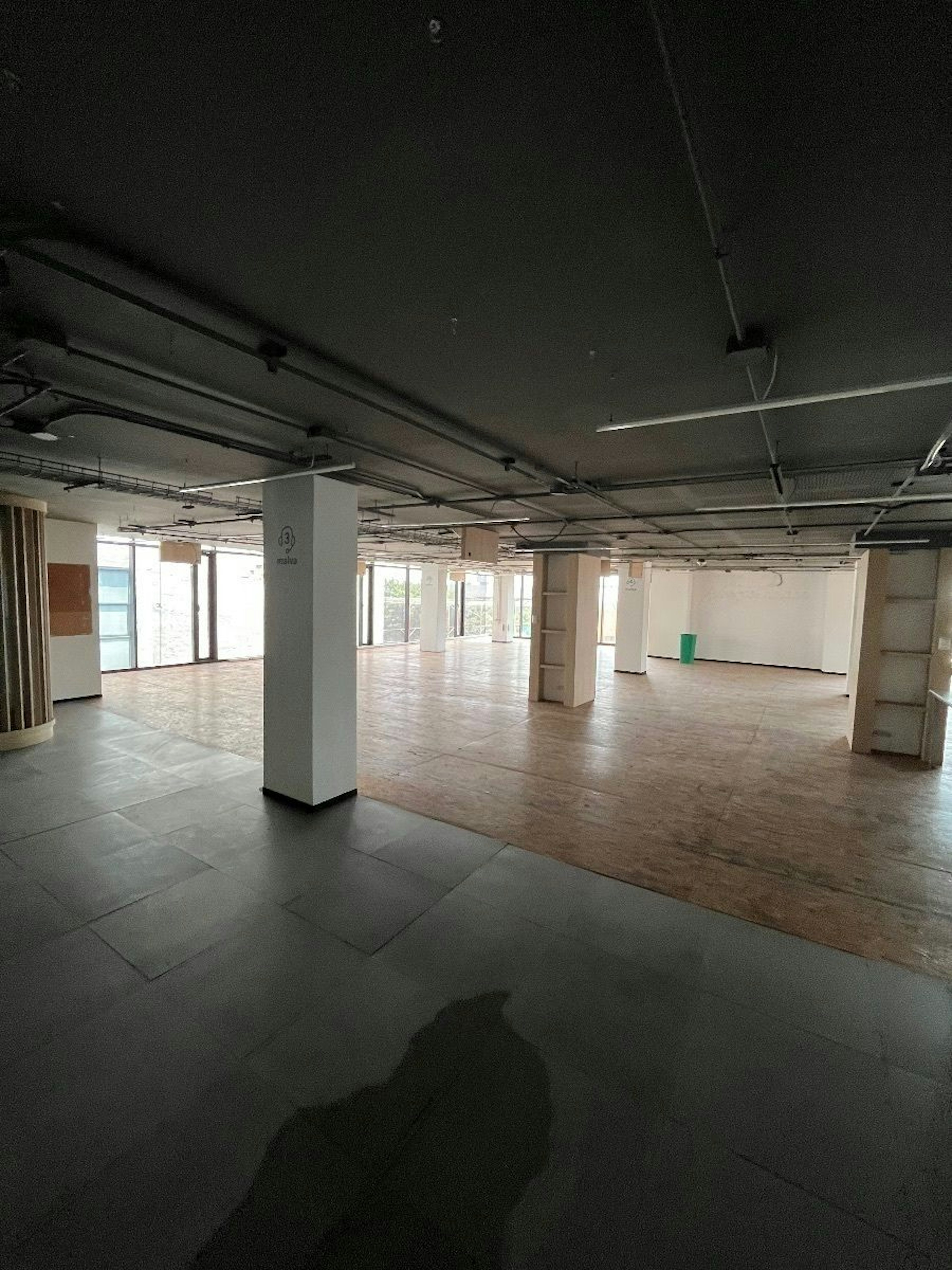Spot image 0