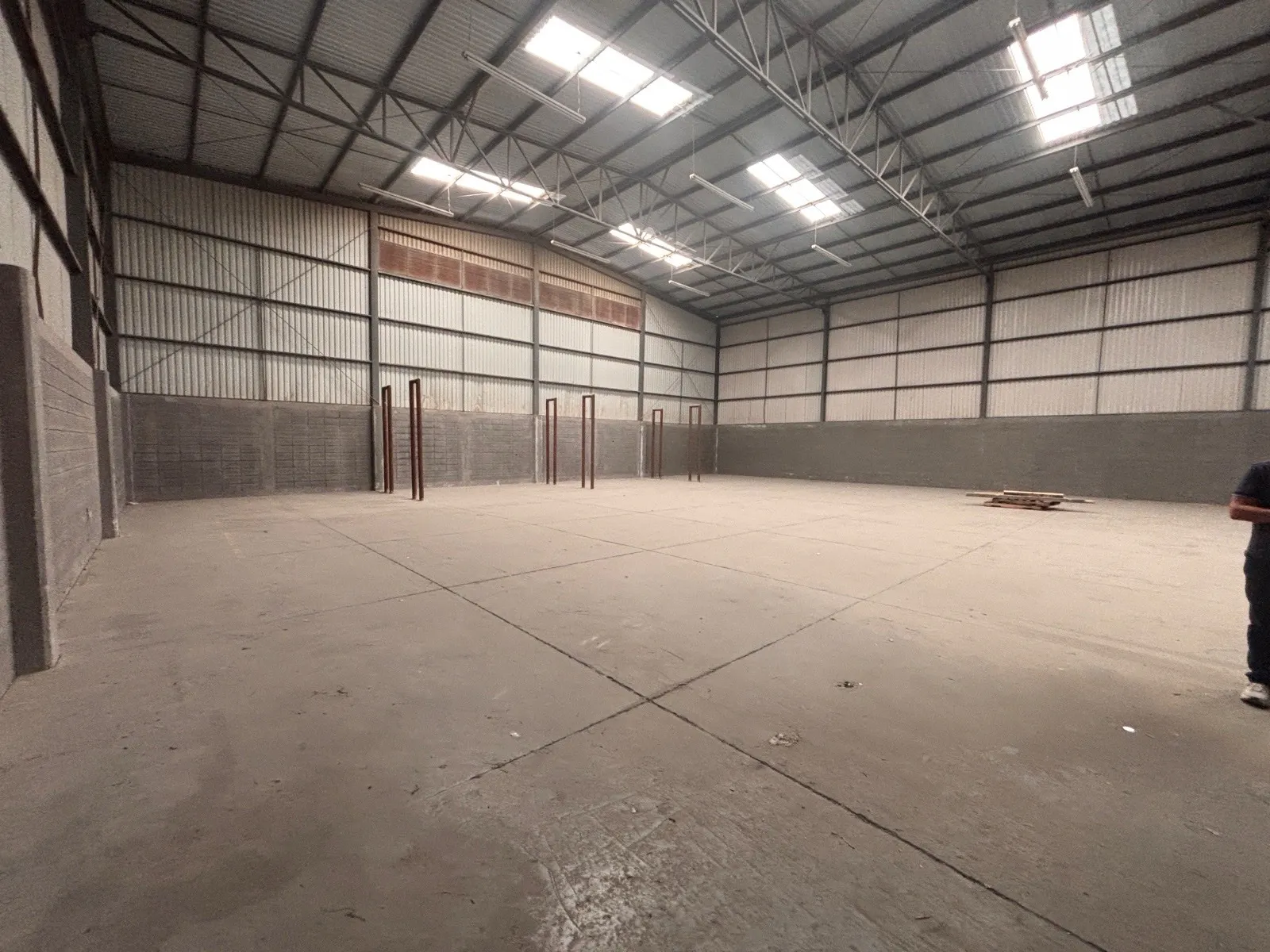 Industrial Spot2