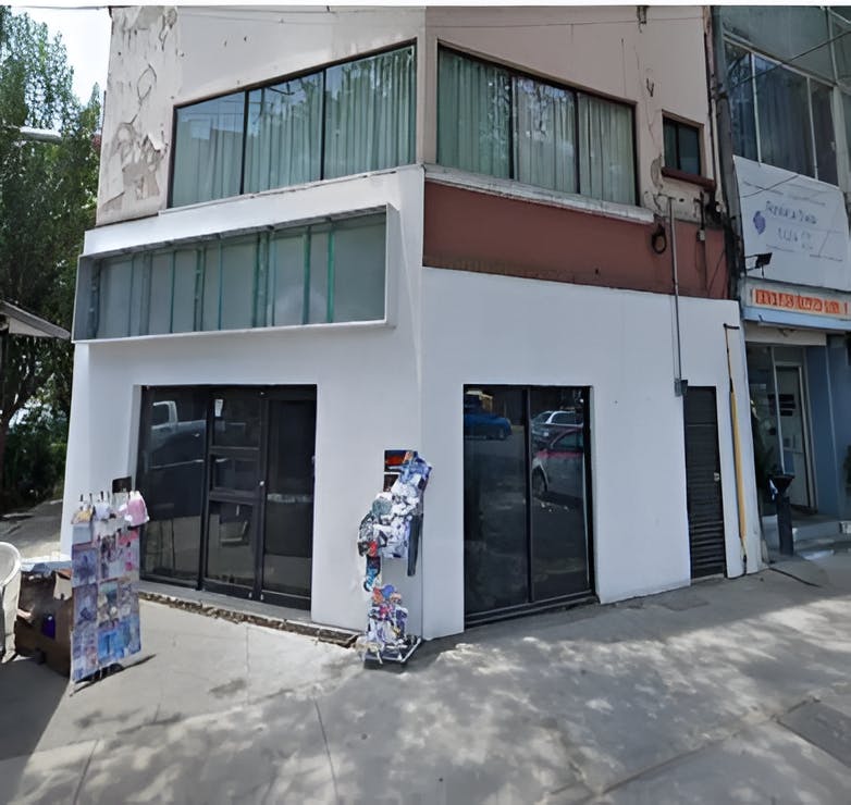 Local Comercial Spot2