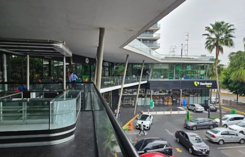 Local Comercial Spot2