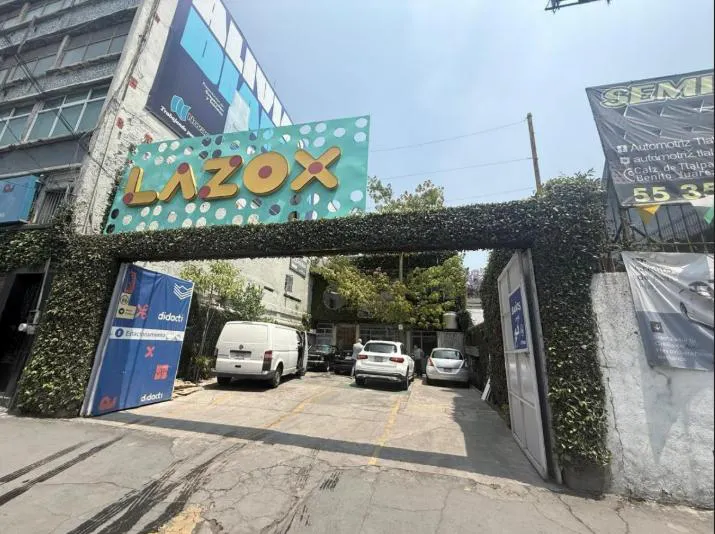 Local Comercial Spot2