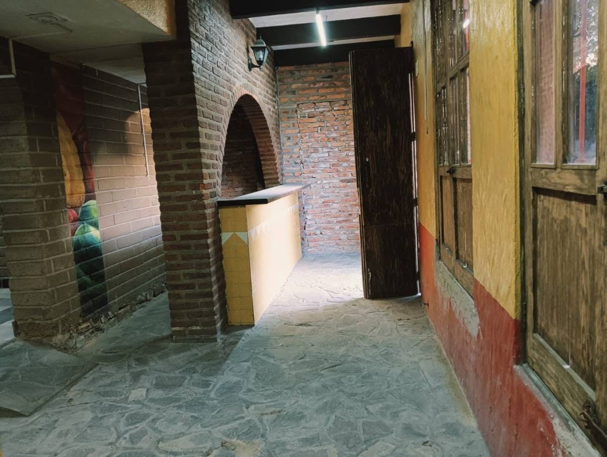 Local Comercial Spot2