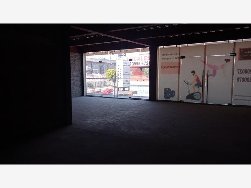 Local Comercial Spot2