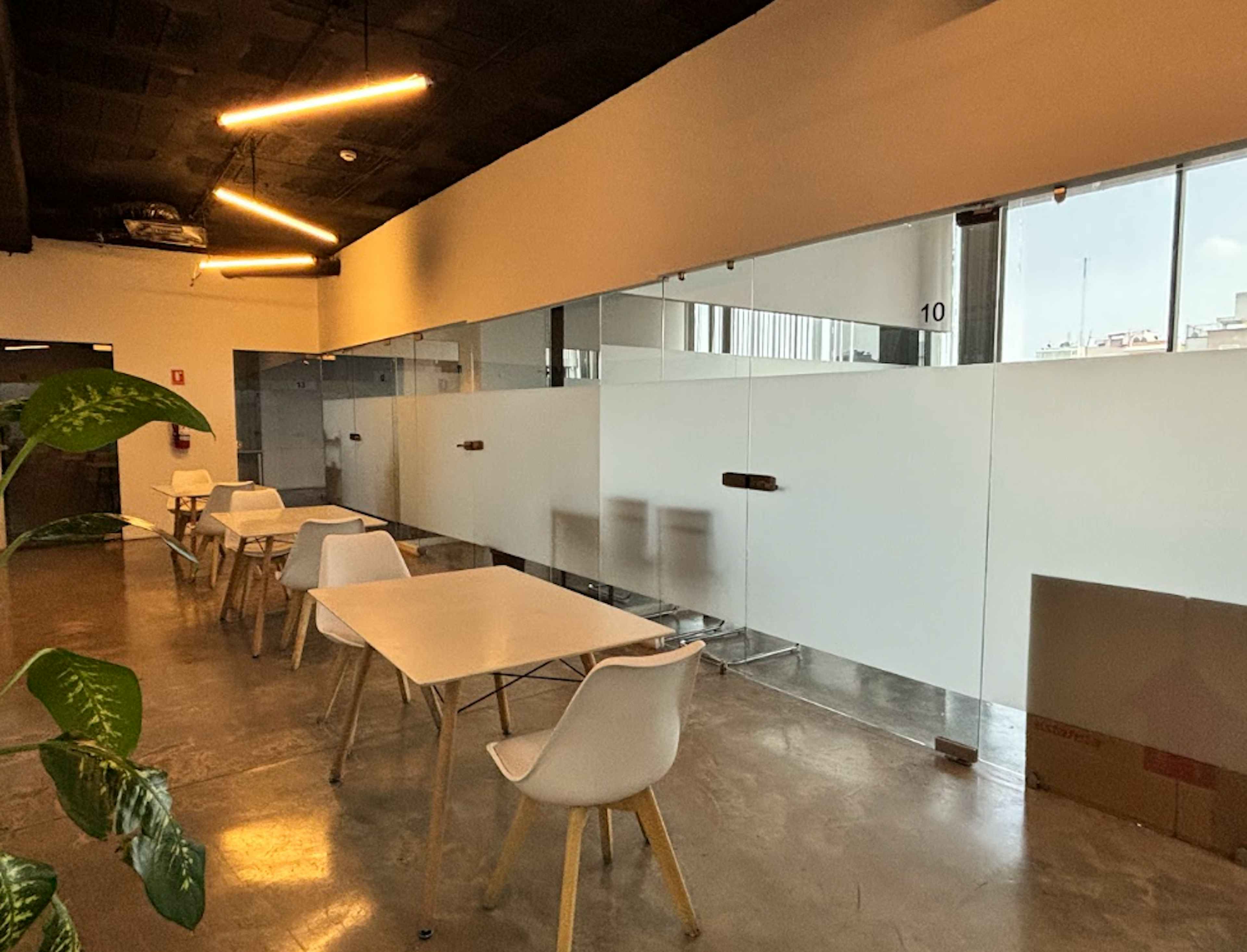 Piso 3 Oficina 334 - 3p