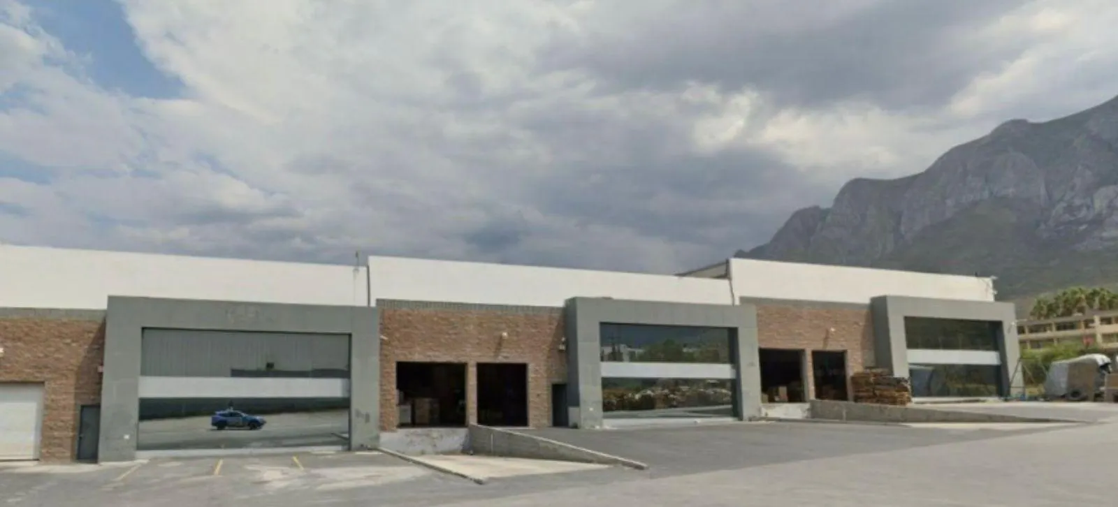 Industrial Spot2