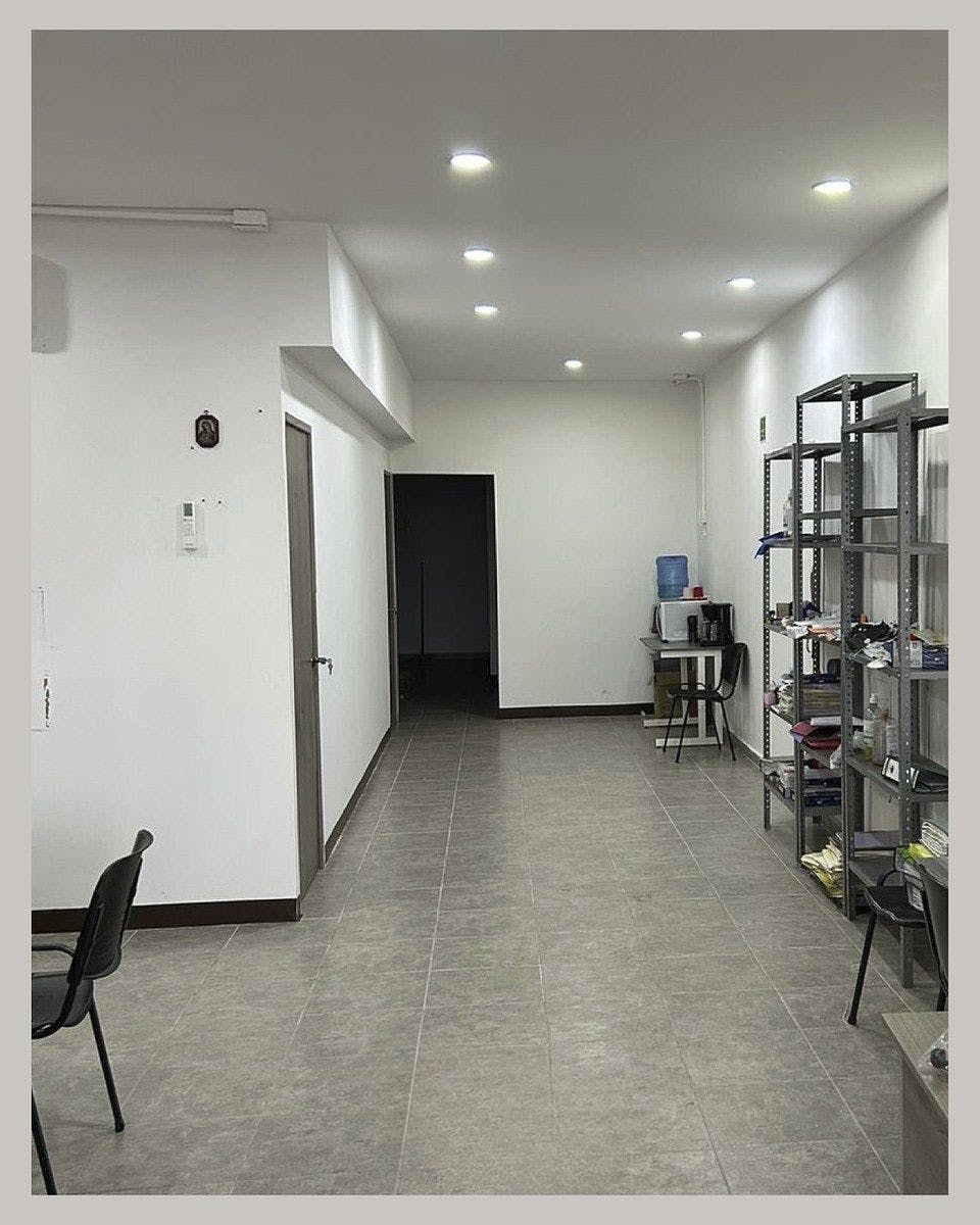 Local Comercial Spot2