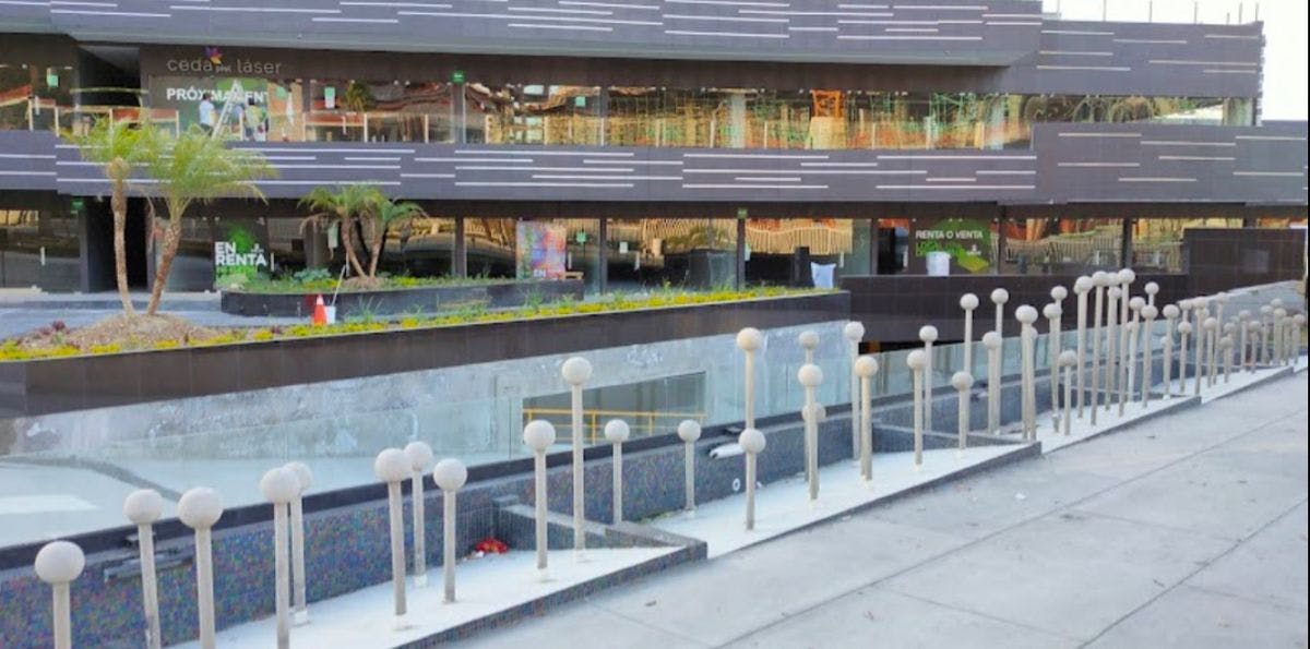 Local Comercial Spot2