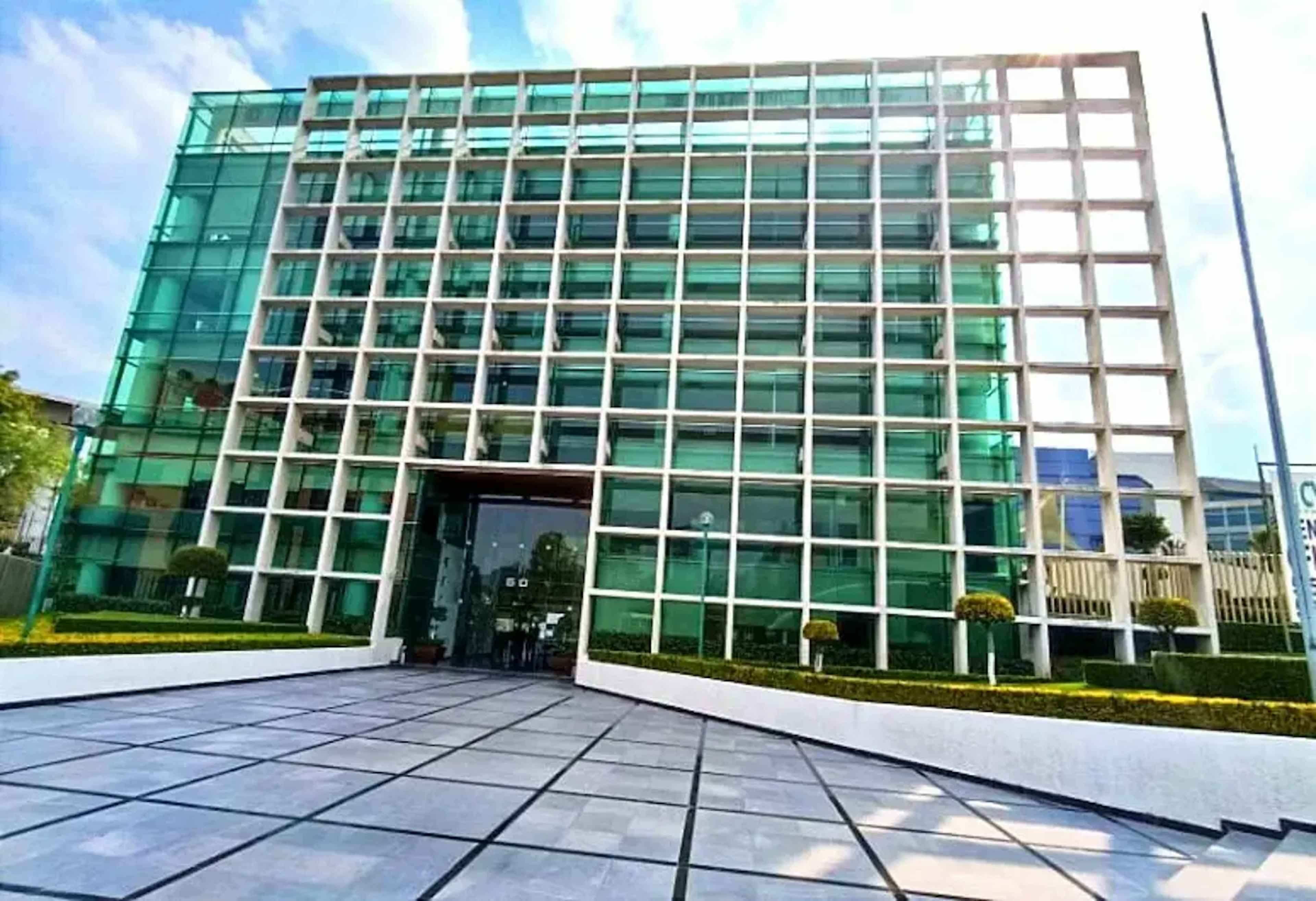 Alfonso Napoles Gandara 50