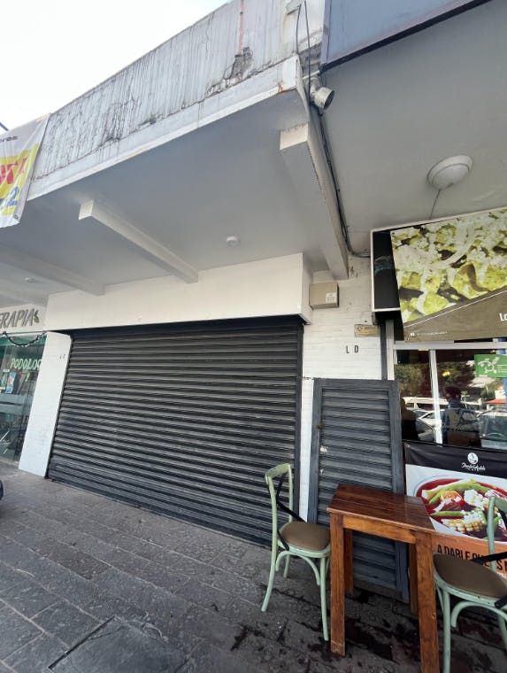 Local Comercial Spot2