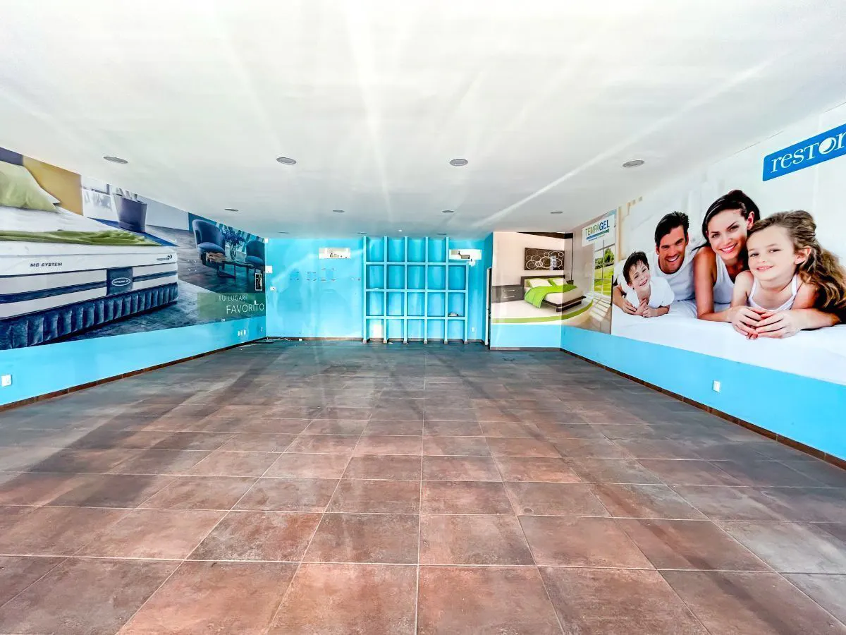 Local Comercial Spot2