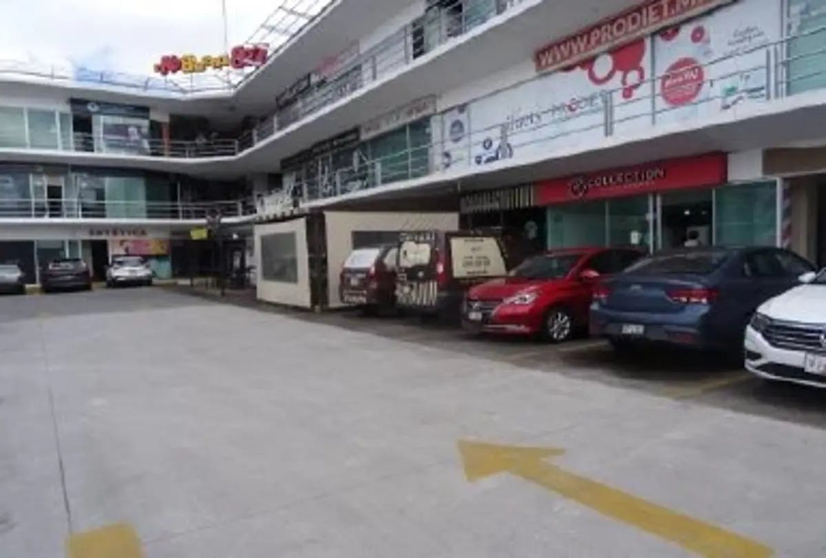 Local Comercial Spot2