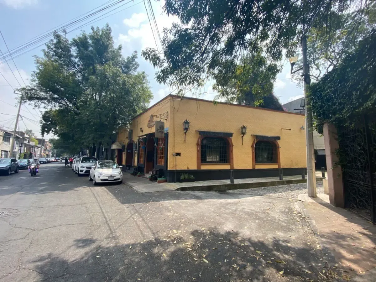Local Comercial Spot2