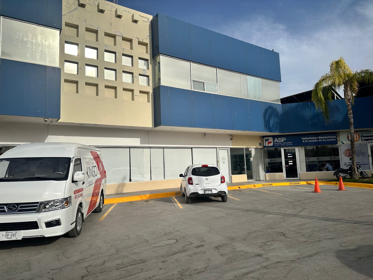 Local Comercial Spot2