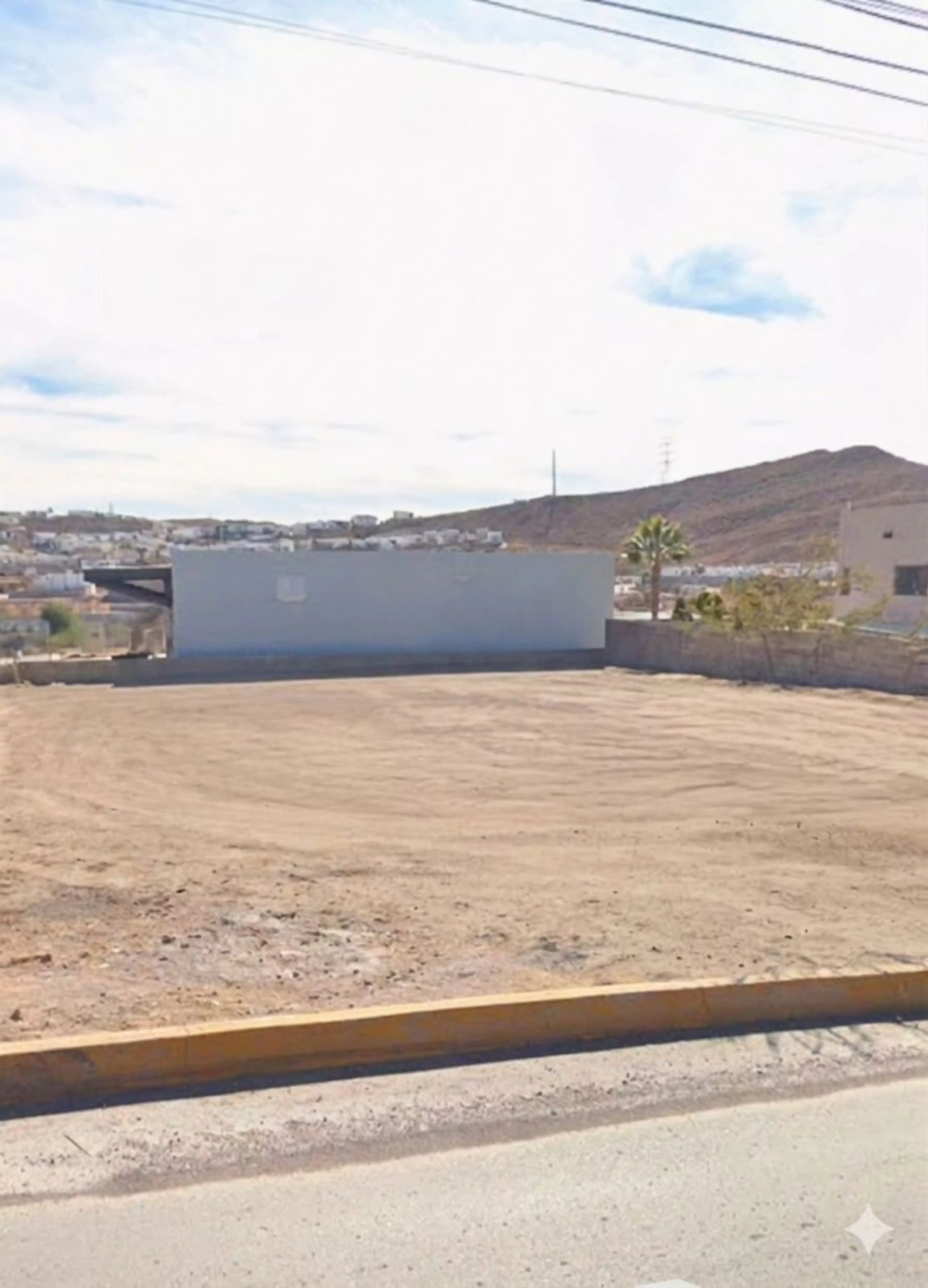 TERRENO EN VENTA PLANO SOBRE AVENIDA DE LA CANTERA