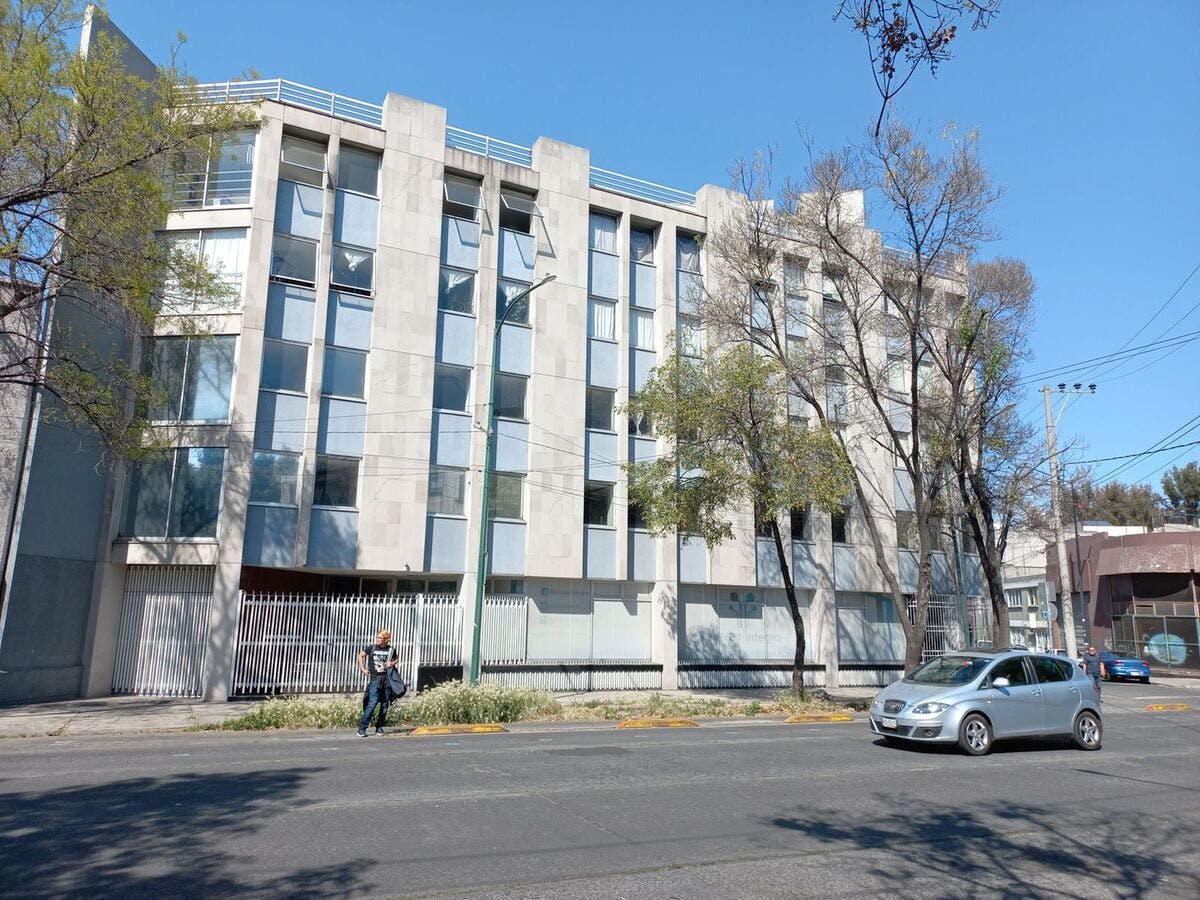 Local Comercial Spot2