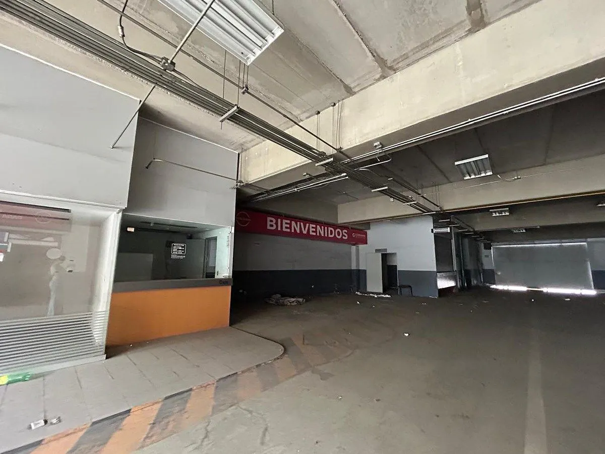 Local Comercial Spot2