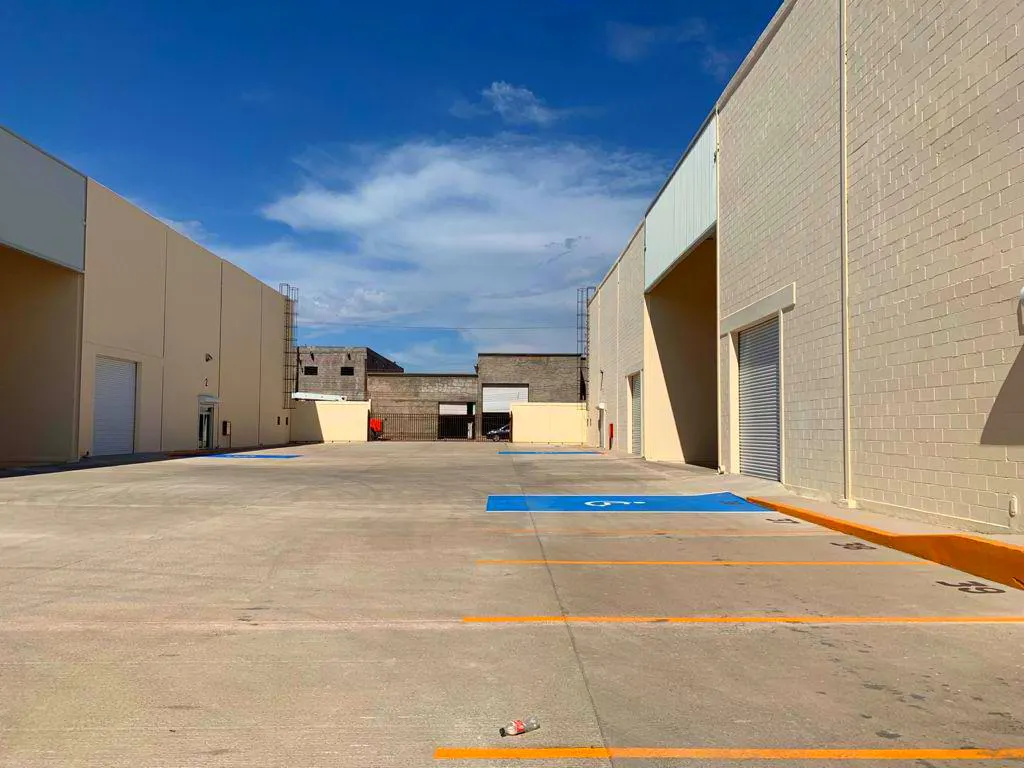 Industrial Spot2