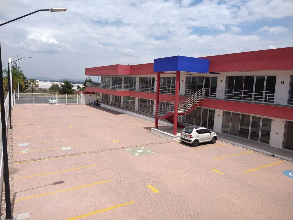 Local Comercial Spot2