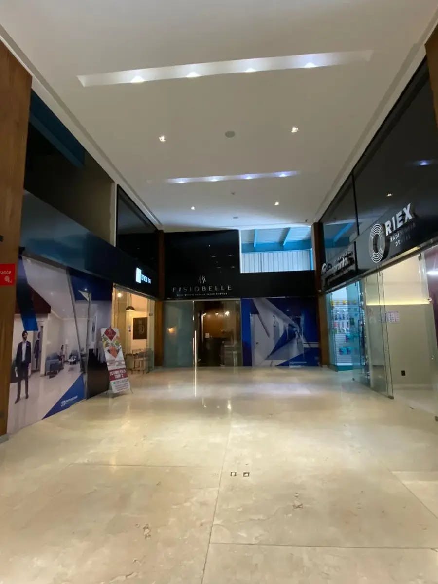 Local Comercial Spot2